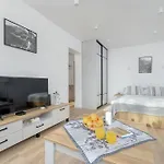 Mountain Corner In By Renters Appartement