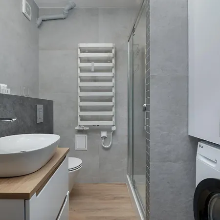 Mountain Corner In By Renters *